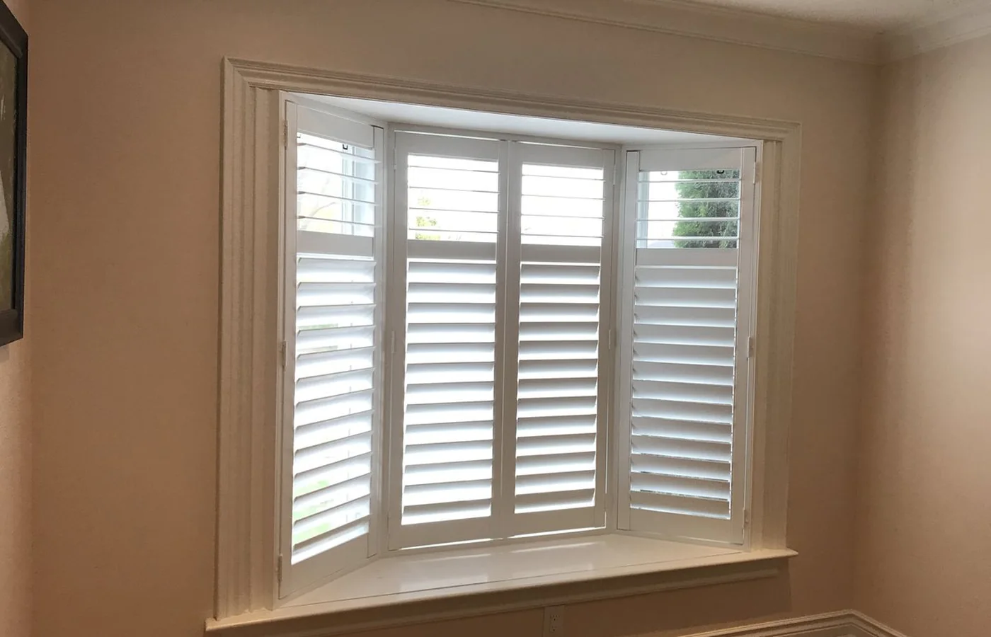 Plantation Shutter Installation: Frames, Panels, Alignment, and Adjustments
